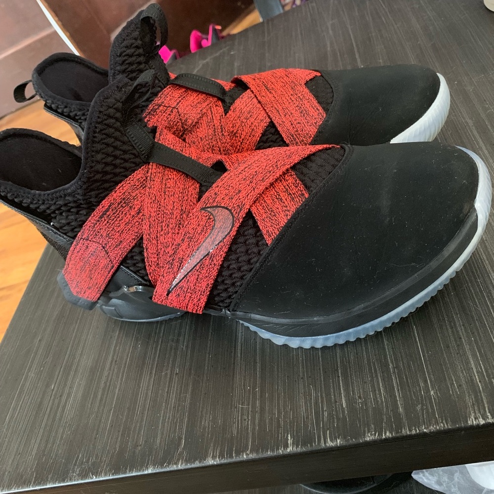 Lebron Solider 12